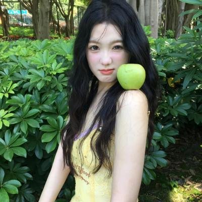 女孩不微笑